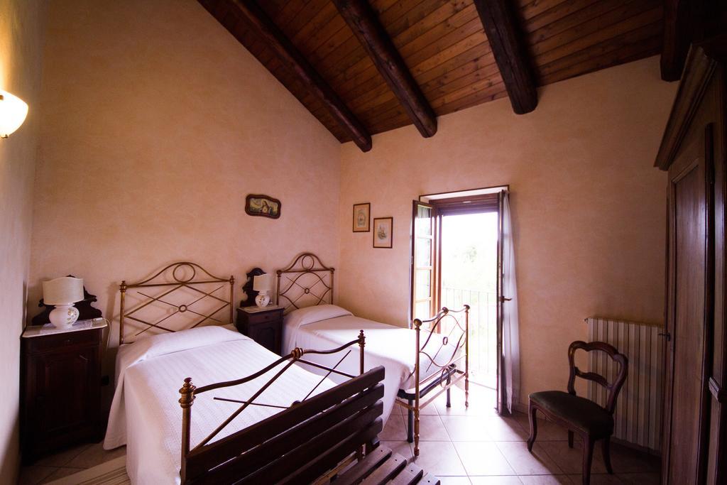Agriturismo La Ca 'D Majin Poirino Quarto foto